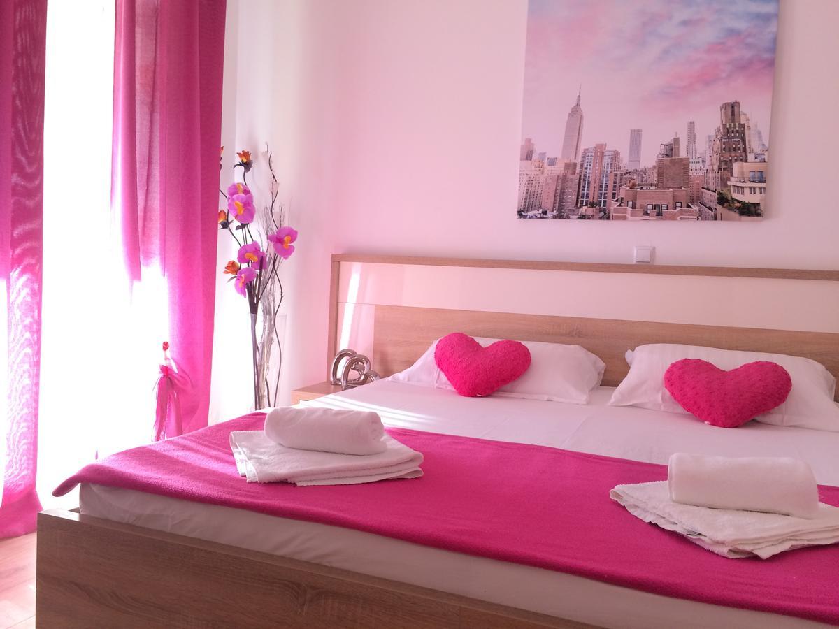 Apartmani Emilio Novalja Exterior foto